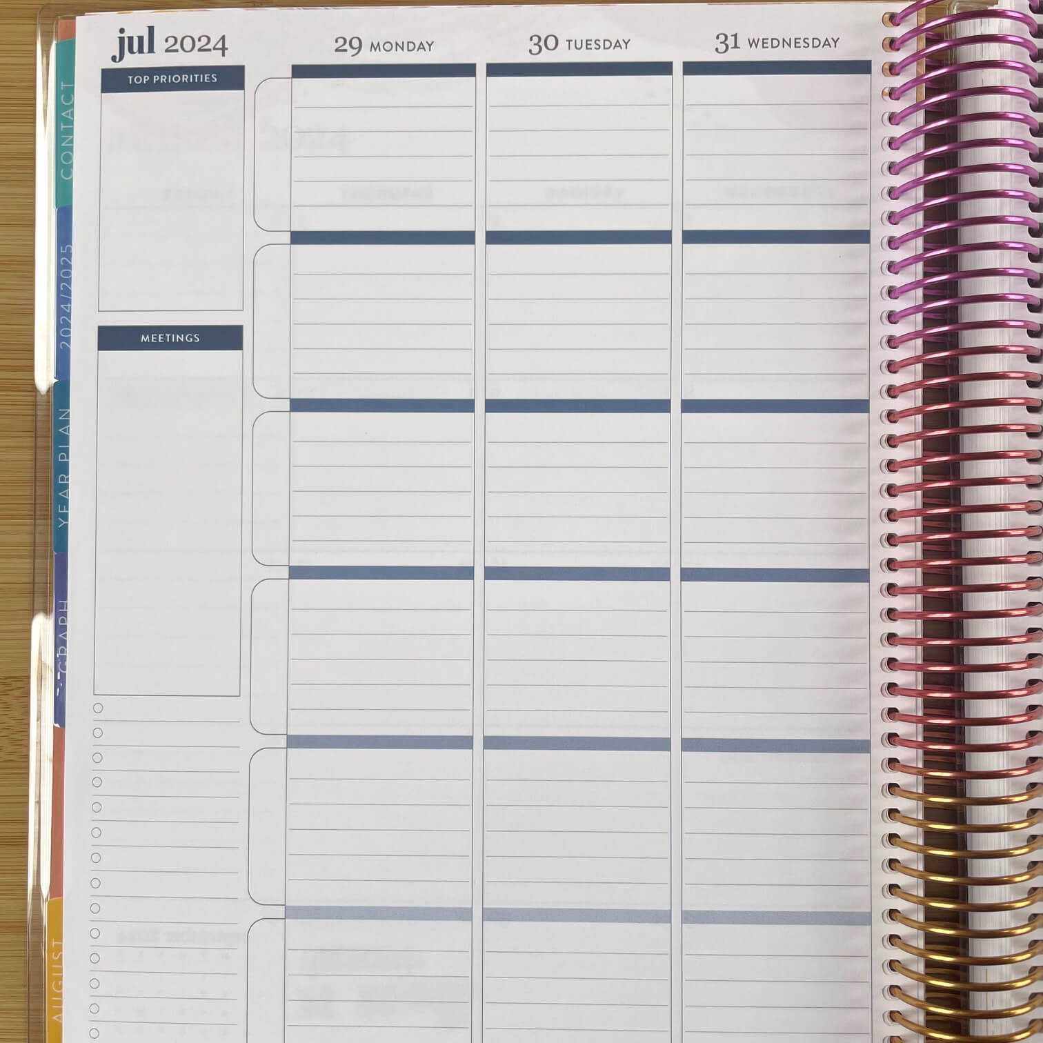 You can now get the Erin Condren Teacher Lesson Planner in a vertical planning layout.